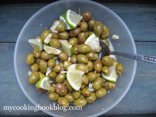 Счукани зелени маслини по Кипърски