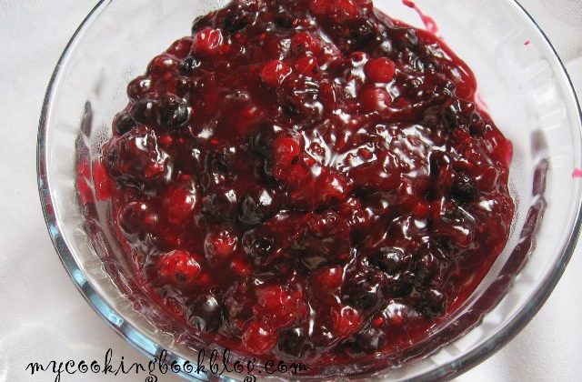 Как се приготвя плодов пълнеж (fruit filling)