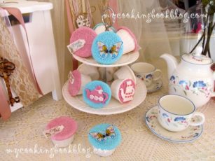 Кексчета (cupcakes) по Алиса в страната на чудесата