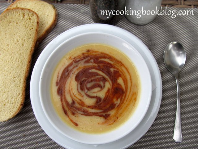 Мерджемек или крем супа с червена леща