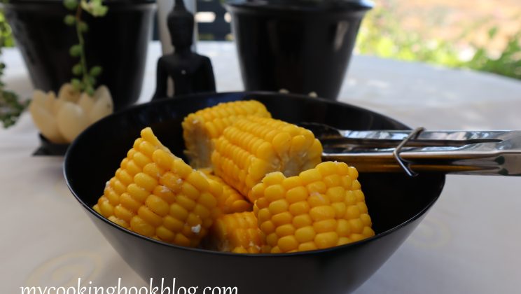 Царевица варена с прясно мляко, чесън и масло