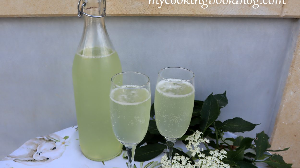 Ферментирала напитка с цветове от бъз и лимони